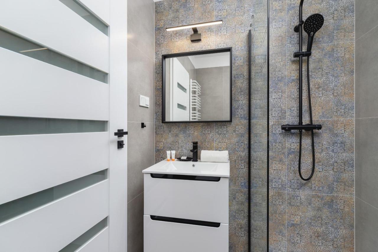 Modern Studio Cracow Rakowicka 14 By Noclegi Renters Kraków Exteriör bild